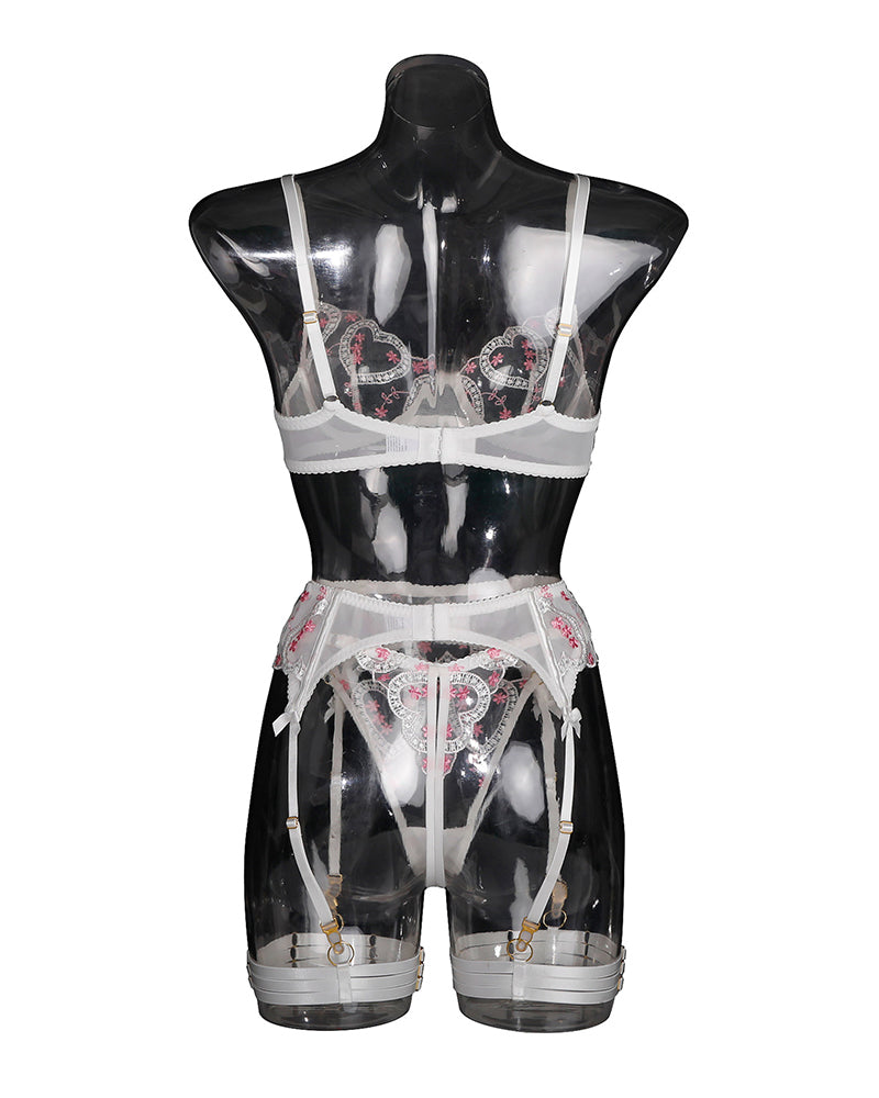 Broderad Kantlinngerine inn Hjistform