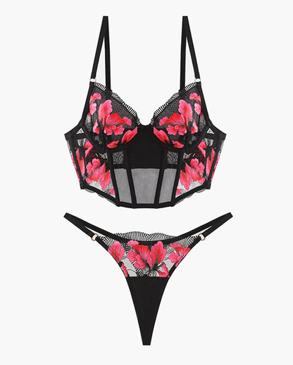 Brodderad Korsett-BH en Trosset inn Tva Delar