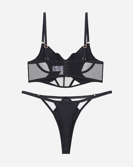 Push Up Mesh BH en Trosset met Eleganta Detaljer