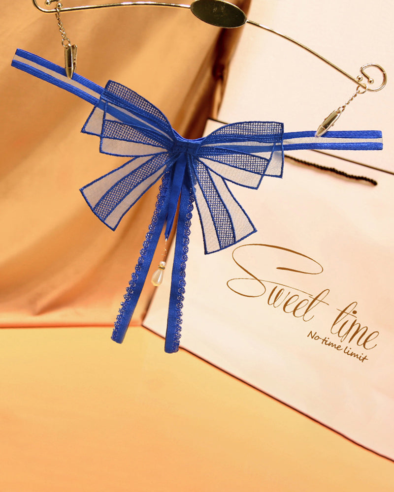 PislbestRoodd TRoze met Rosettoppninng