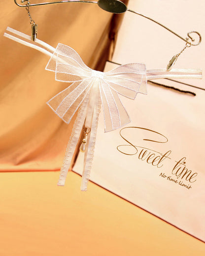 PislbestRoodd TRoze met Rosettoppninng