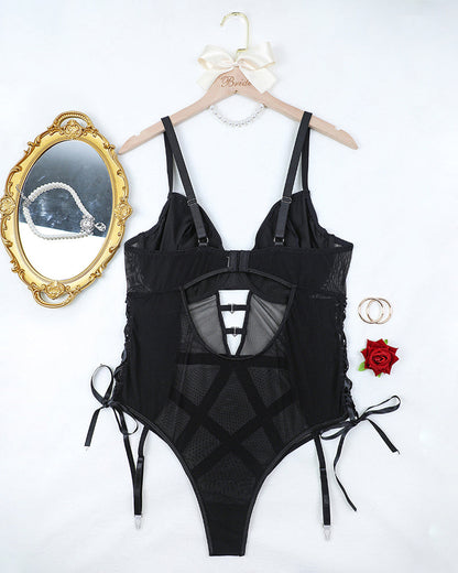 Plus Sinze Leerkroppsdrakt met Eleganta Snordetaljer